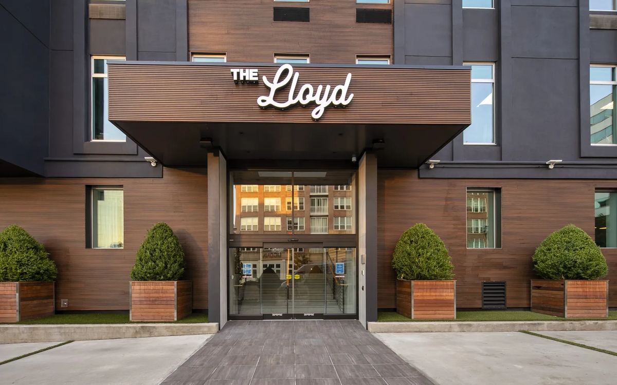 The entrance of The Lloyd Stamford